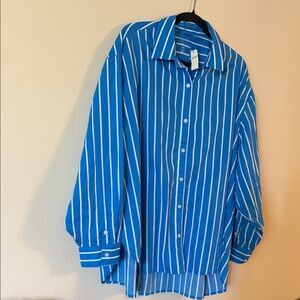 Aerie Men's Casual Blue and White Striped Shirt
